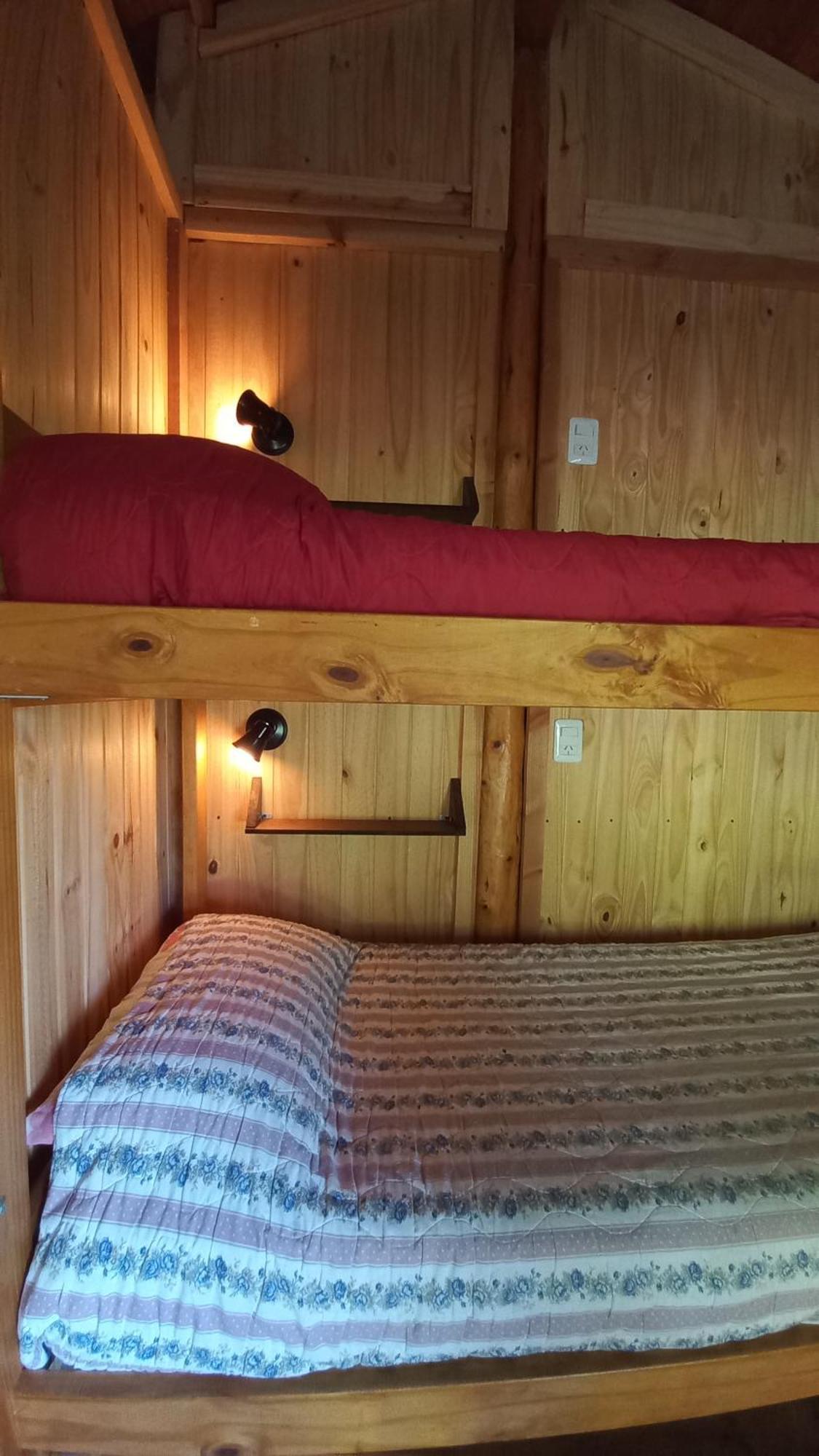 Hostel Lc Hoyo de Epuyén エクステリア 写真