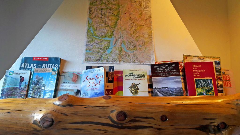 Hostel Lc Hoyo de Epuyén エクステリア 写真